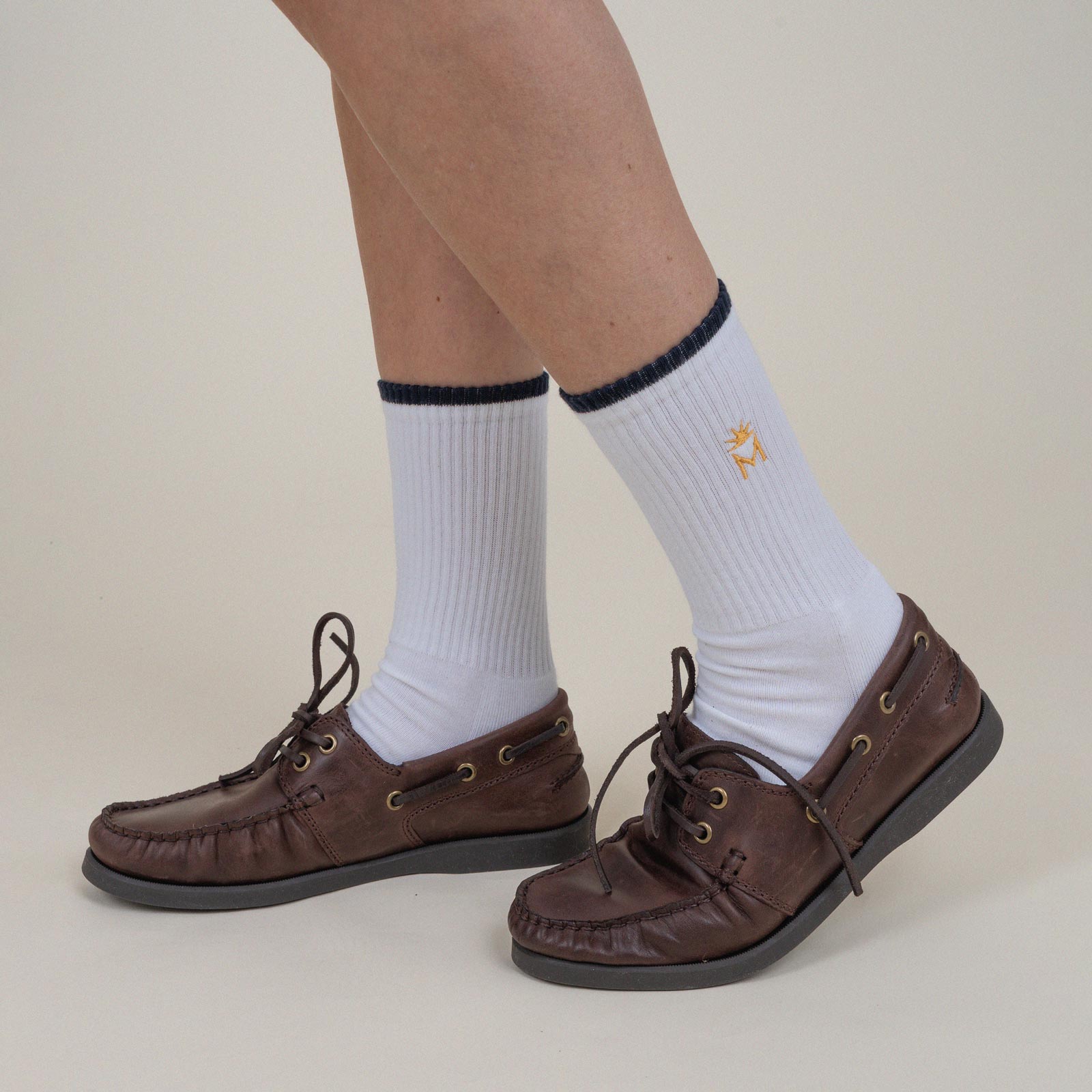 MANGOLA-Socks_leg_white_side  #color_white